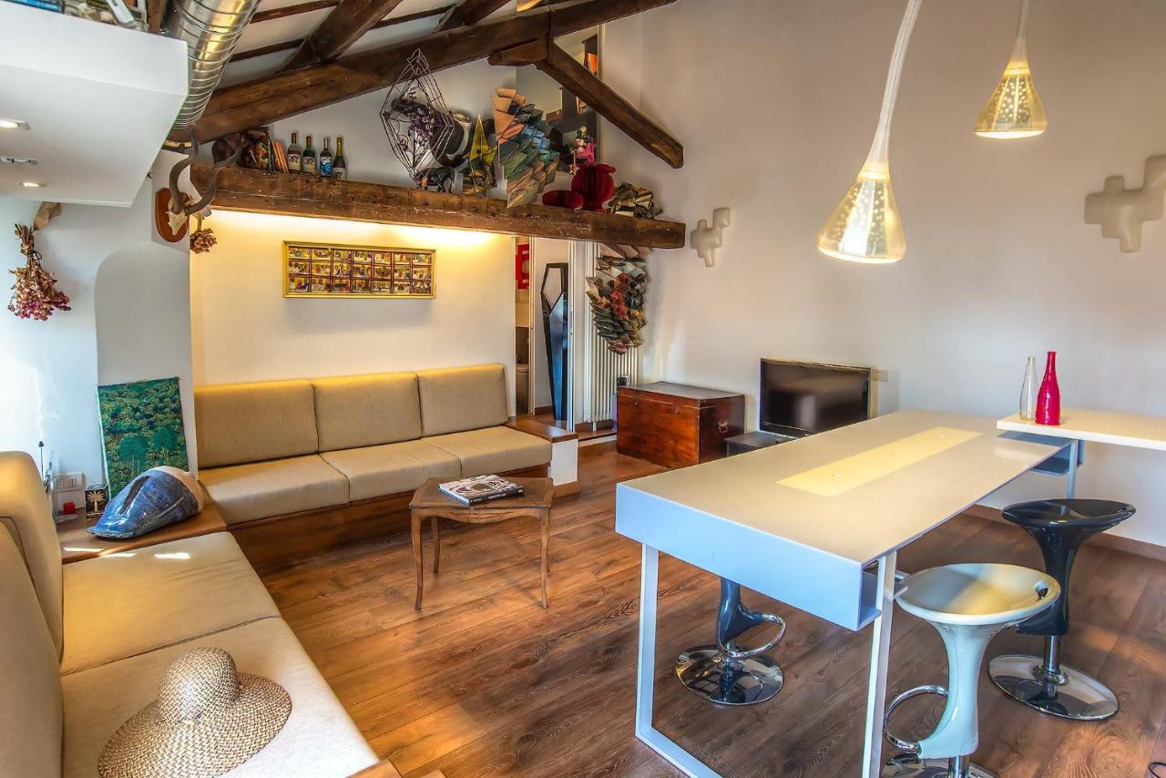 Trastevere Romantic House Bagian luar foto